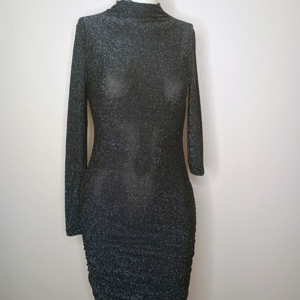 METALLIC THREAD KNIT DRESS